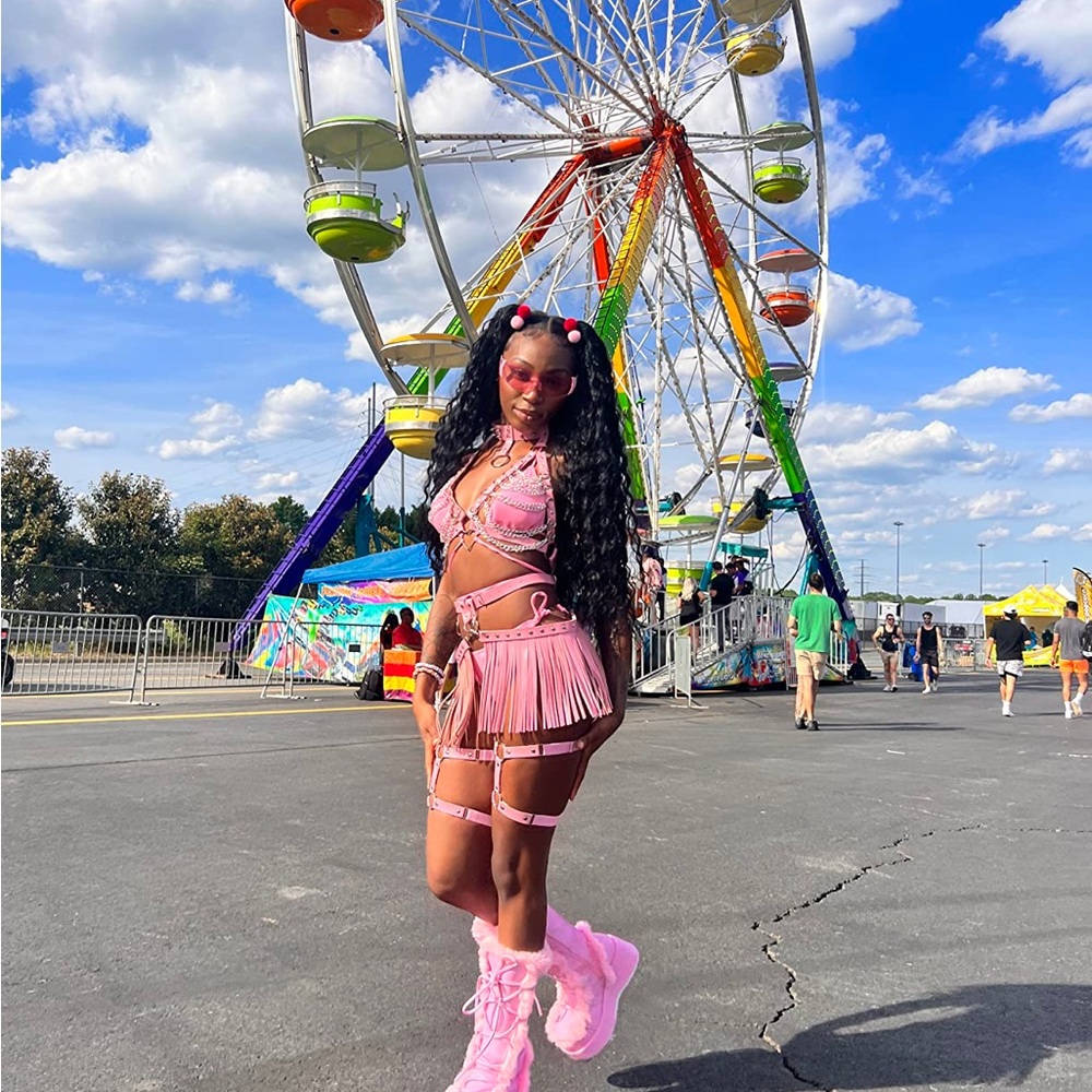 4PC 💕 Pink Cowgirl Festival Outfit w/ Hat